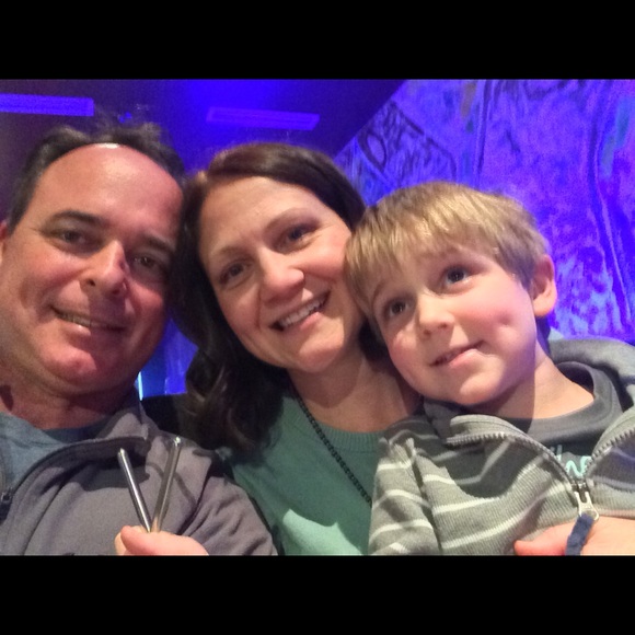 Meet your Posher, Oona - Picture 1 of 1